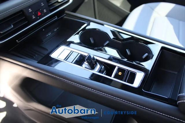 2026 Volkswagen Atlas Cross Sport SEL R-Line Black