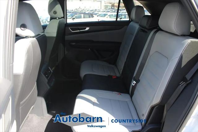 2026 Volkswagen Atlas Cross Sport SEL R-Line Black