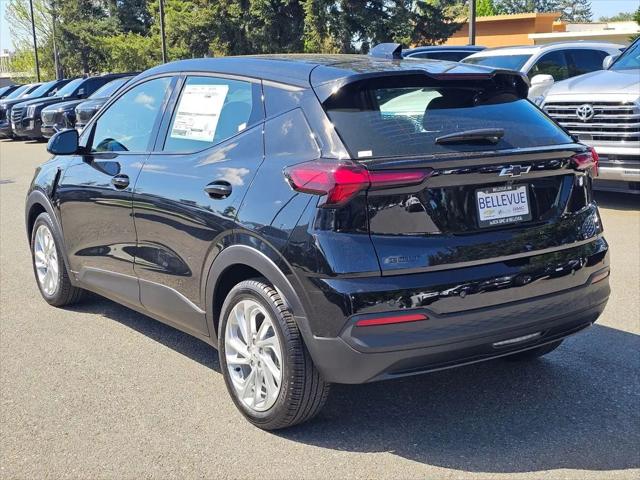 2027 Chevrolet Bolt LT FWD