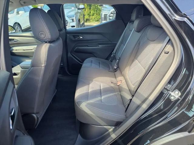 2027 Chevrolet Bolt LT FWD