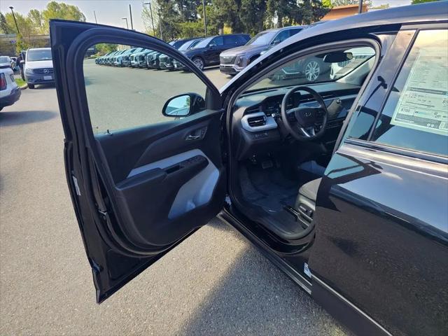 2027 Chevrolet Bolt LT FWD