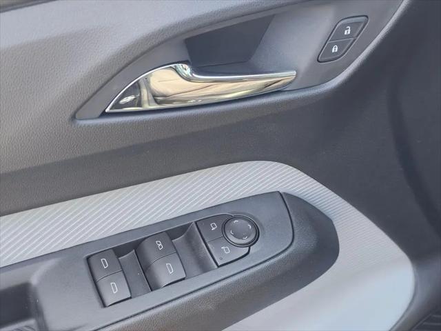 2027 Chevrolet Bolt LT FWD