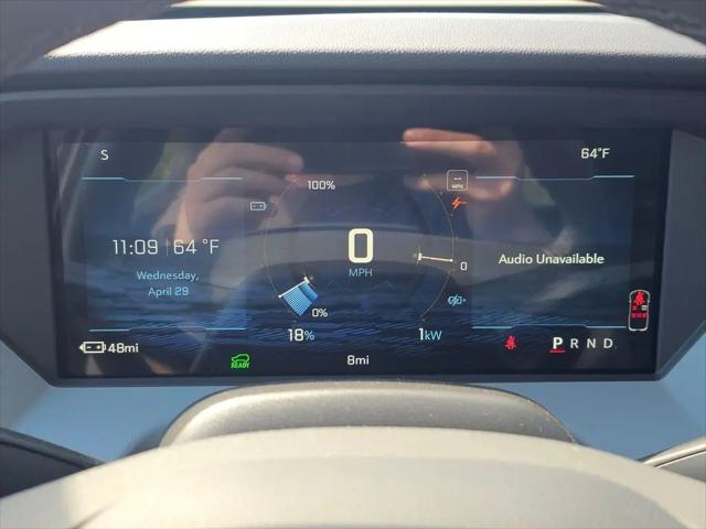 2027 Chevrolet Bolt LT FWD