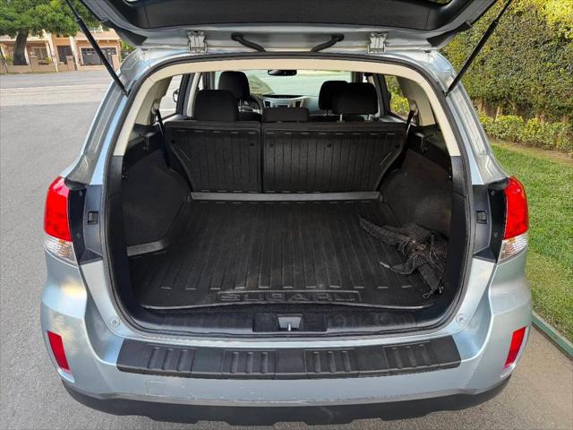 2014 Subaru Outback 2.5i Premium