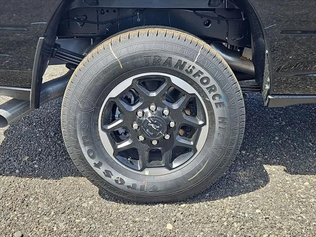 2026 Ram 3500 Laramie Crew Cab 4x4 8' Box