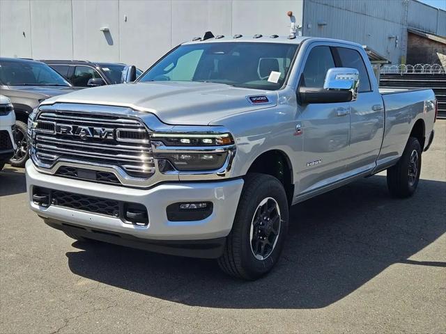 2026 Ram 3500 Laramie Crew Cab 4x4 8' Box