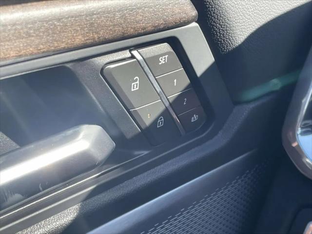 2026 GMC Acadia Denali Ultimate AWD