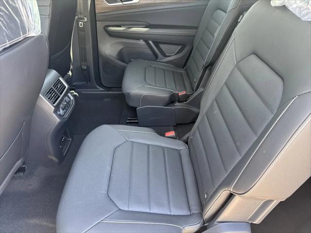 2026 Volkswagen Atlas SEL