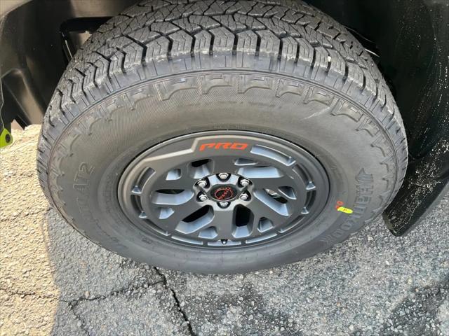 2026 Nissan Frontier Crew Cab PRO-4X 4x4