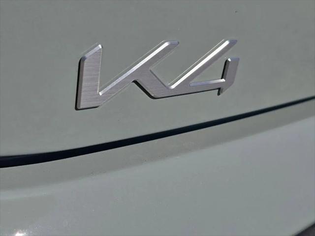 2026 Kia K4 EX