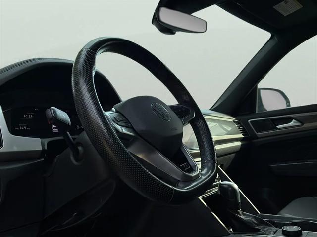 2020 Volkswagen Atlas Cross Sport 3.6L V6 SEL R-Line