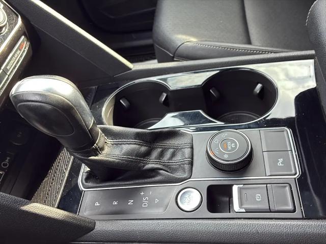 2020 Volkswagen Atlas Cross Sport 3.6L V6 SEL R-Line