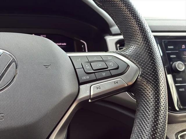 2020 Volkswagen Atlas Cross Sport 3.6L V6 SEL R-Line