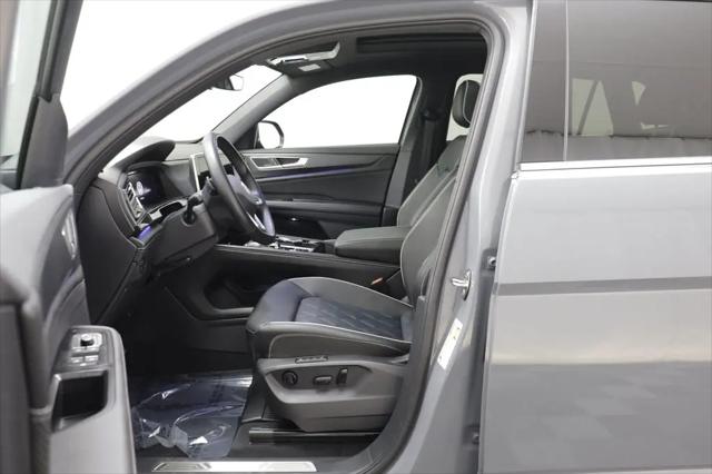 2025 Volkswagen Atlas Cross Sport 2.0T SEL Premium R-Line