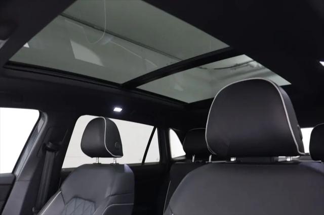 2025 Volkswagen Atlas Cross Sport 2.0T SEL Premium R-Line