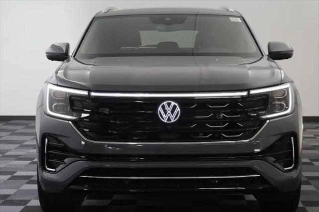 2025 Volkswagen Atlas Cross Sport 2.0T SEL Premium R-Line