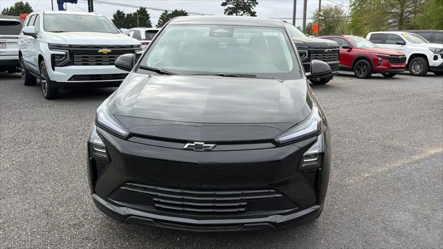 2027 Chevrolet Bolt LT FWD