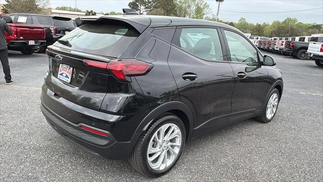 2027 Chevrolet Bolt LT FWD