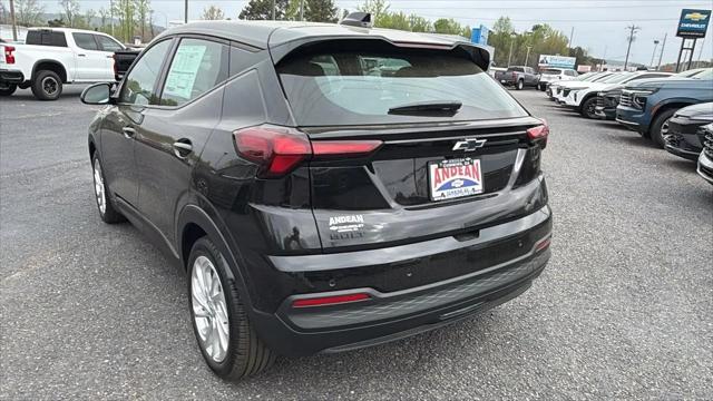 2027 Chevrolet Bolt LT FWD