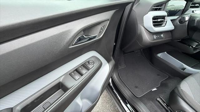 2027 Chevrolet Bolt LT FWD