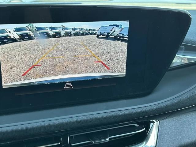 2026 Buick NV Sport Touring FWD