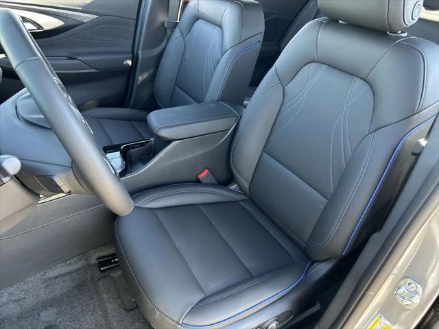 2026 Buick NV Sport Touring FWD