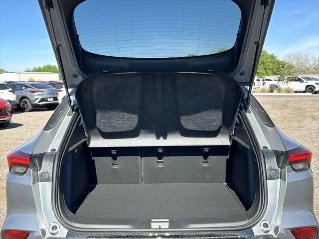2026 Buick NV Sport Touring FWD