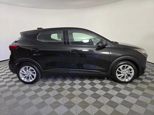 2027 Chevrolet Bolt LT FWD