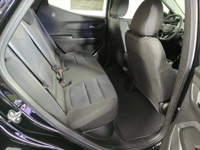 2027 Chevrolet Bolt LT FWD