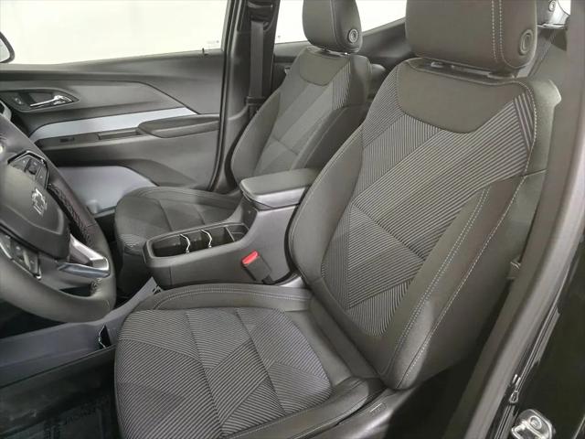 2027 Chevrolet Bolt LT FWD