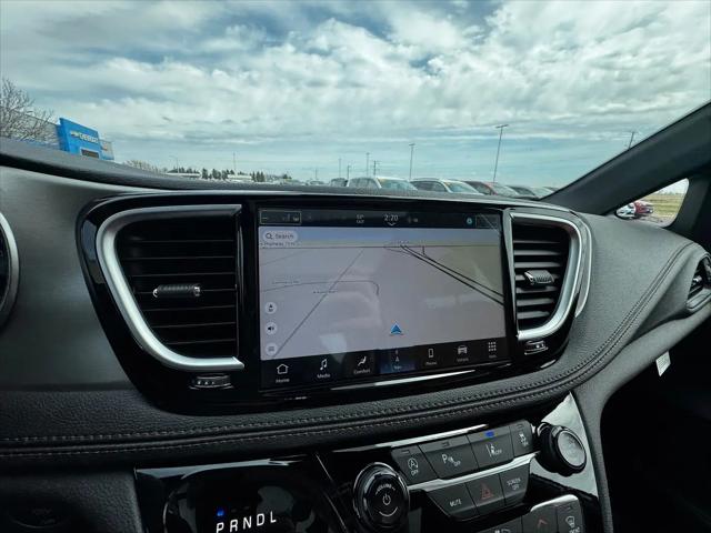2026 Chrysler Pacifica Pinnacle AWD