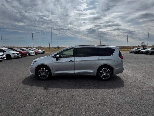 2026 Chrysler Pacifica Pinnacle AWD