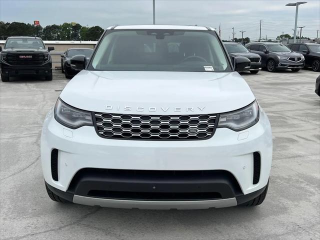 2024 Land Rover Discovery P300 S