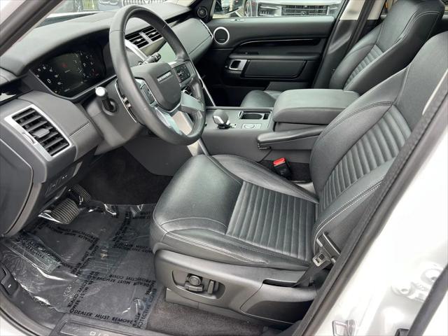 2024 Land Rover Discovery P300 S