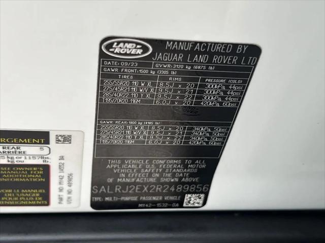 2024 Land Rover Discovery P300 S