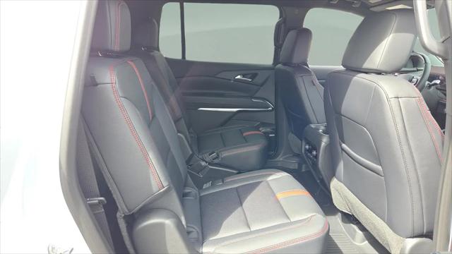 2026 Chevrolet Traverse FWD RS