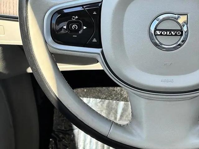 2023 Volvo XC90 B6 Ultimate 7-Seater