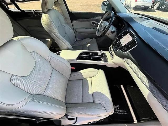 2023 Volvo XC90 B6 Ultimate 7-Seater