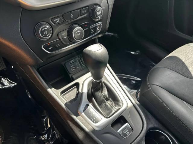 2018 Jeep Cherokee Latitude Plus FWD