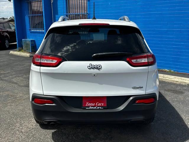 2018 Jeep Cherokee Latitude Plus FWD