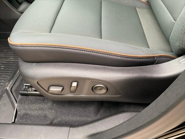 2026 GMC Acadia AT4 AWD
