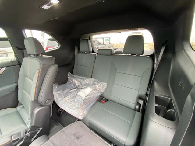 2026 GMC Acadia AT4 AWD