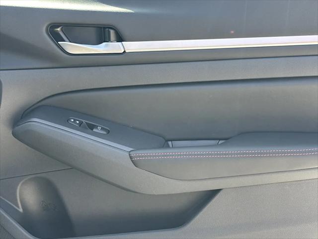 2026 Nissan Altima SR FWD