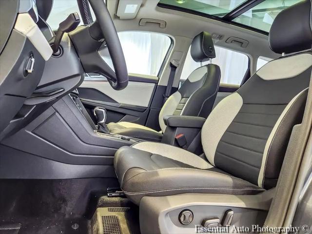 2026 Volkswagen Taos SEL