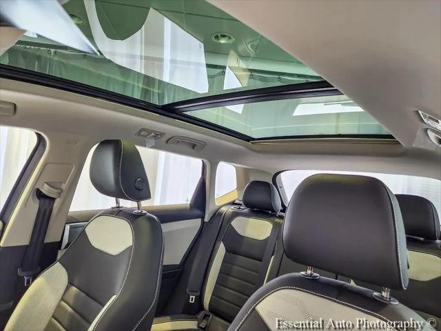 2026 Volkswagen Taos SEL