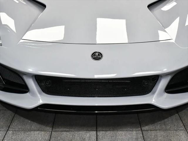 2025 Lotus Emira V6