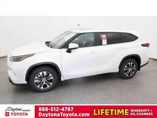 2026 Toyota Highlander Hybrid XLE