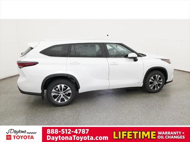 2026 Toyota Highlander Hybrid XLE