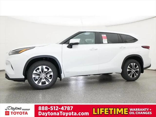 2026 Toyota Highlander Hybrid XLE