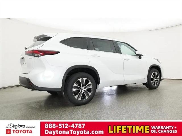 2026 Toyota Highlander Hybrid XLE